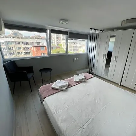 Apartament Modern 2 Bedroom In The Heart Of